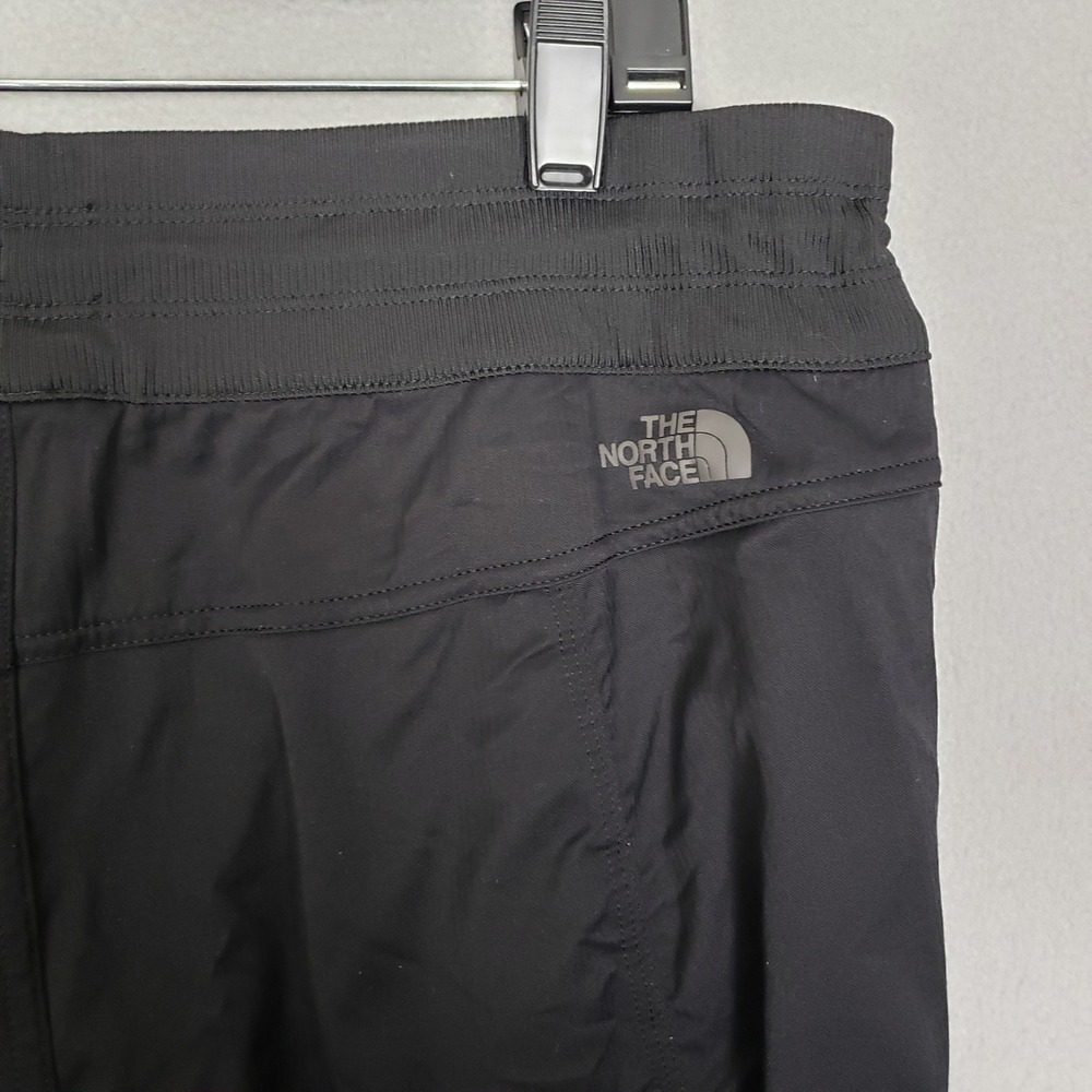 The North Face Women's XL Nylon Capri Pants Black Gorpcore Sporty Hiking Granola - Picture 6 of 11